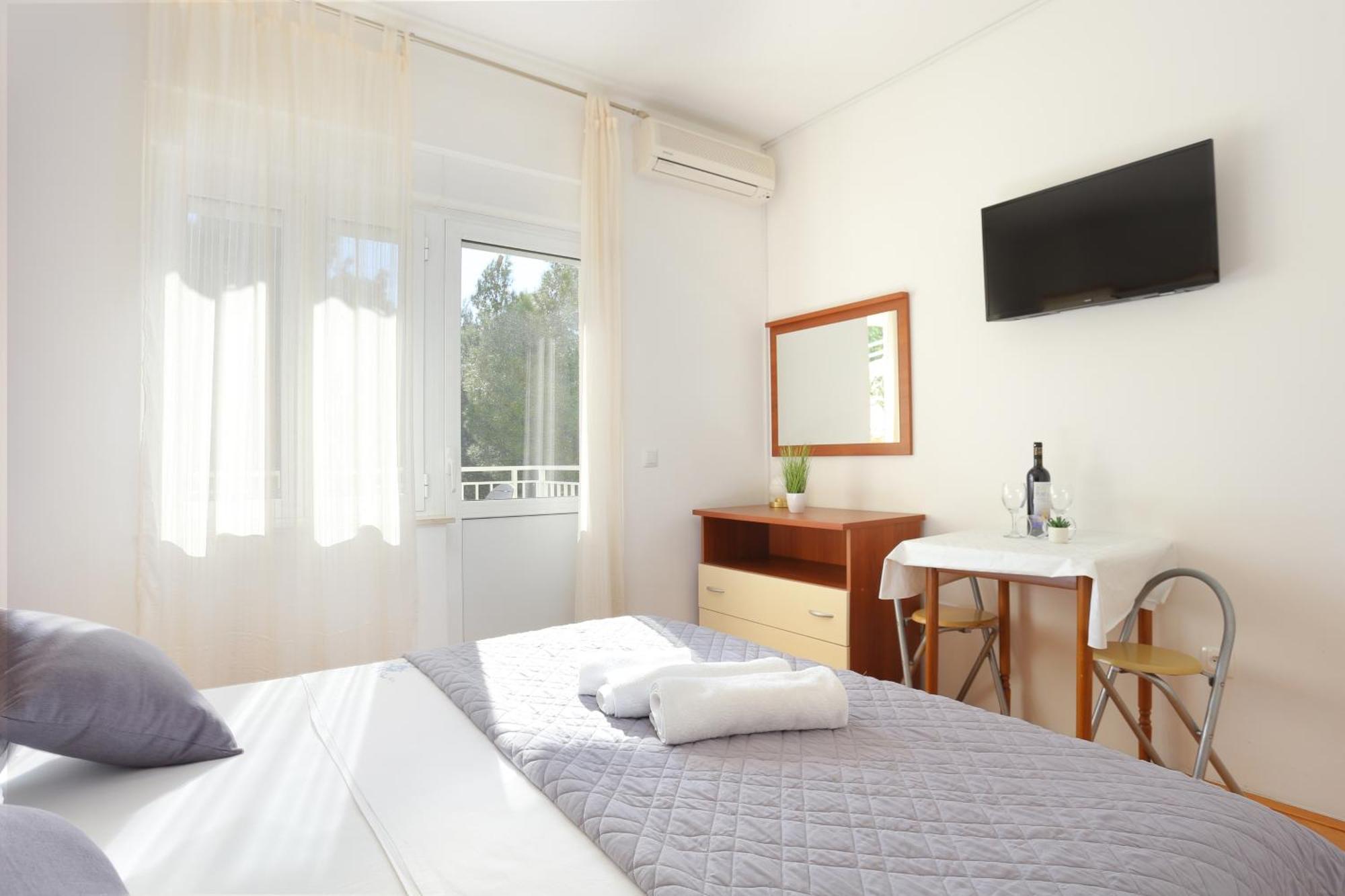 Apartments By The Sea Duce, Omis - 946 Pokoj fotografie